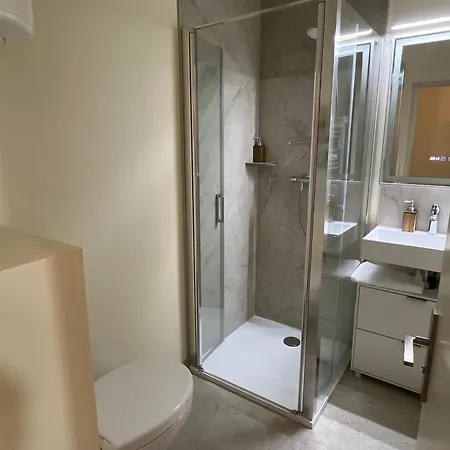Privee Climatisee Avec Salle De Bain Et Wc Apartamento *