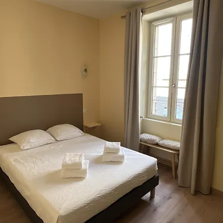 Apartamento Privee Climatisee Avec Salle De Bain Et Wc Rieupeyroux (Aveyron)